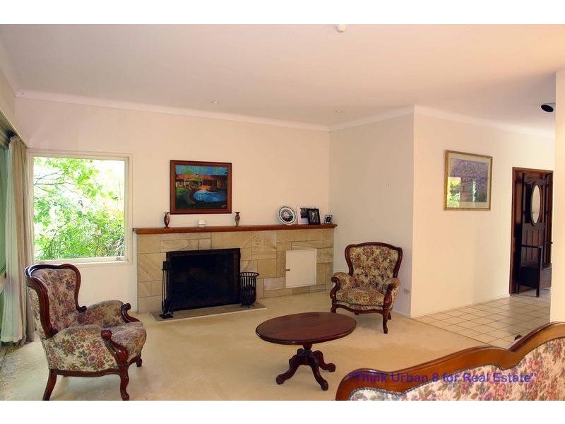 260 Rafting Ground Road, Brookfield QLD 4069